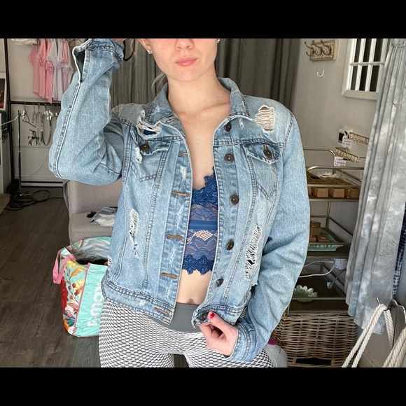 Jean jacket - Picture 3 of 3